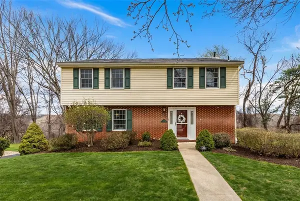 9044 Woodview Drive, Pittsburgh, PA 15237