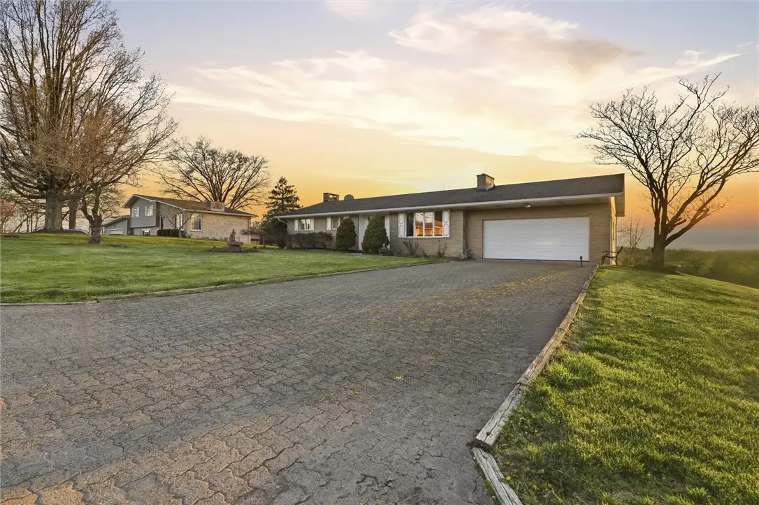 20 Royal Oaks Dr, Charleroi, PA 15022 - #1