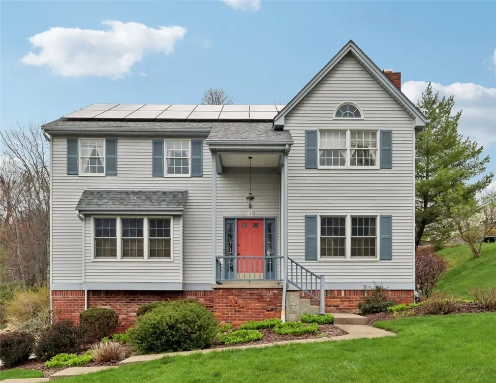 102 Cool Springs Dr, Sewickley, PA 15143 - #1