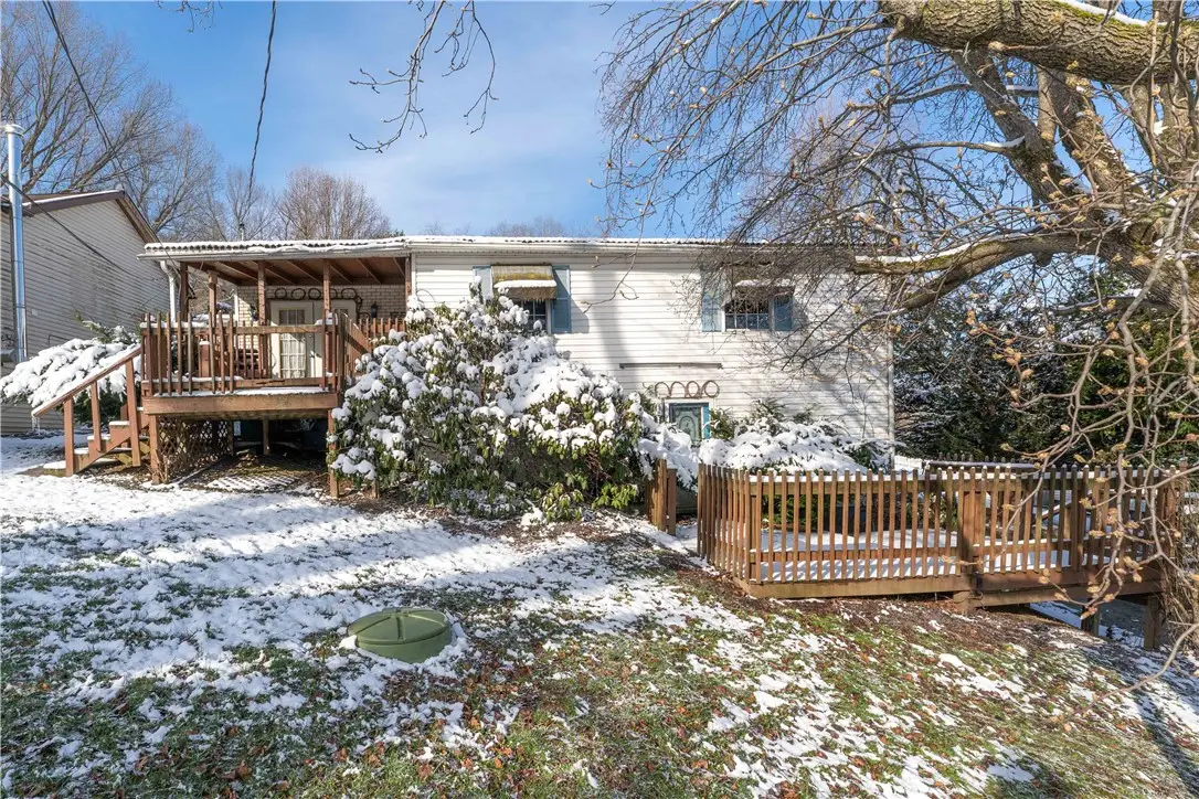 819 Bute Rd, Uniontown, PA 15401 - #1