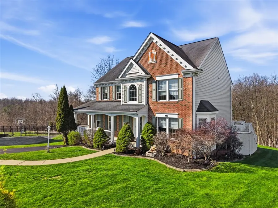 1044 Woodridge Dr, Canonsburg, PA 15317 - #2