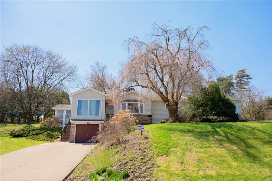 115 Lakeview Drive, Butler, PA 16001 - #2