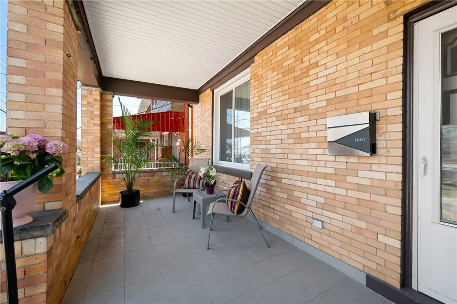 956 Greenfield Ave, Pittsburgh, PA 15217 - #2