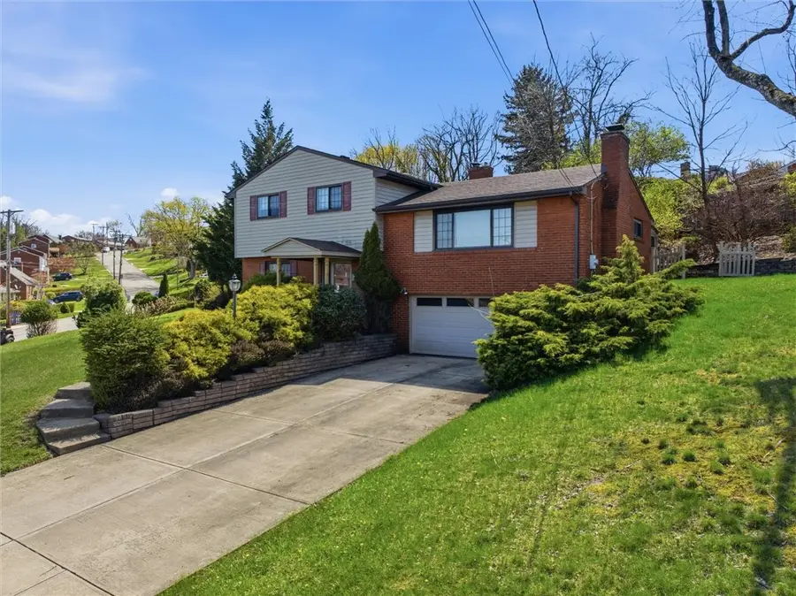 193 Arla Dr, Pittsburgh, PA 15220 - #3