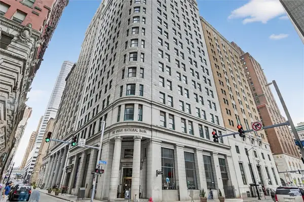 306 4th Ave #1401, Pittsburgh, PA 15222