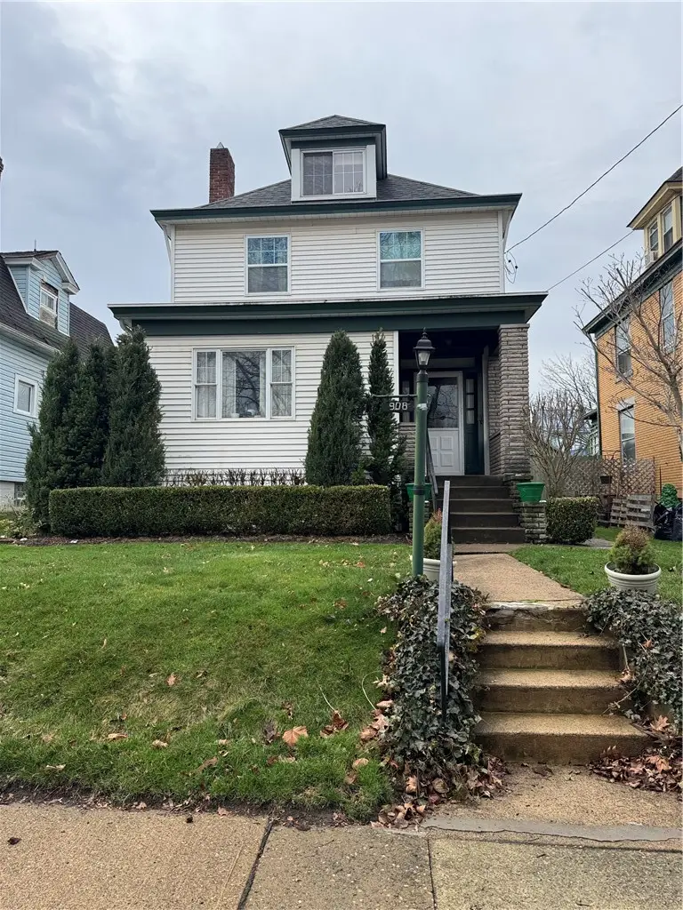 908 Franklin St, McKeesport, PA 15132 - #1