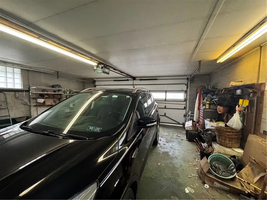 908 Franklin St, McKeesport, PA 15132 - #3