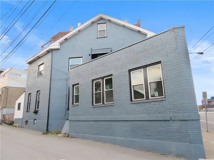 375 1/2 Main St, Pittsburgh, PA 15201 - #3