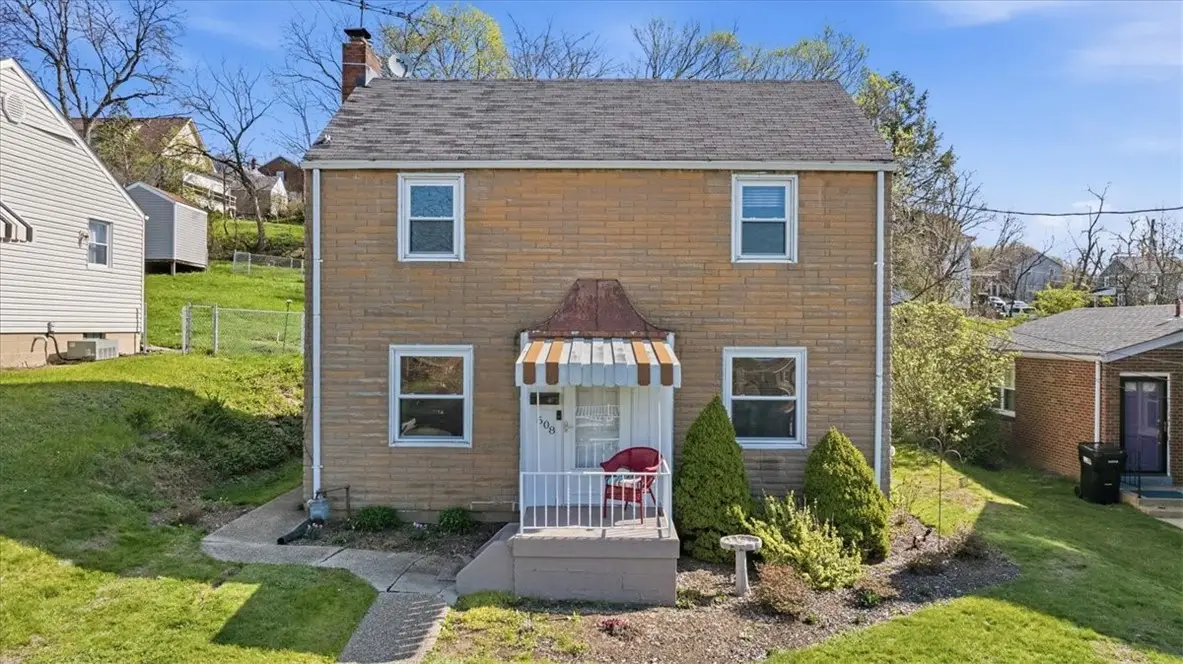 608 Grand Ave, Aliquippa, PA 15001 - #1