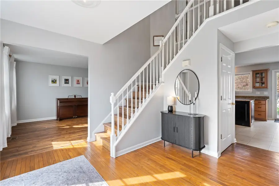 240 Fox Meadow Dr, Wexford, PA 15090 - #3