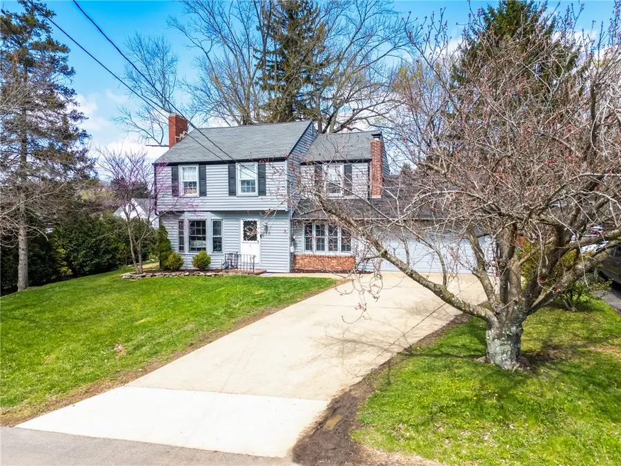 216 W Northview Ave, New Castle, PA 16105 - #3