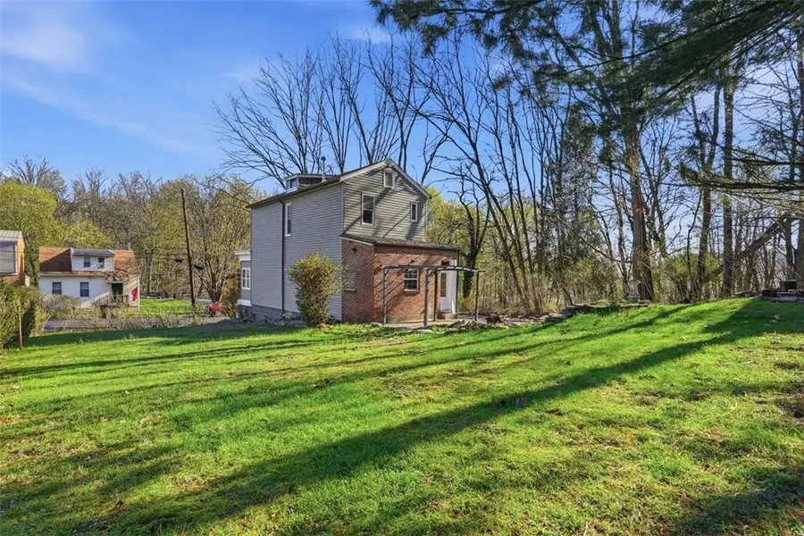 13 Oberlin Ave, Pittsburgh, PA 15229 - #2