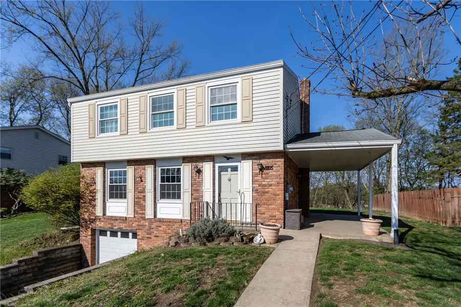 2805 Clearview Dr, Glenshaw, PA 15116 - #2