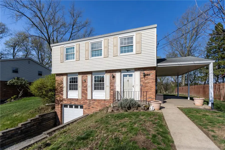 2805 Clearview Dr, Glenshaw, PA 15116 - #3