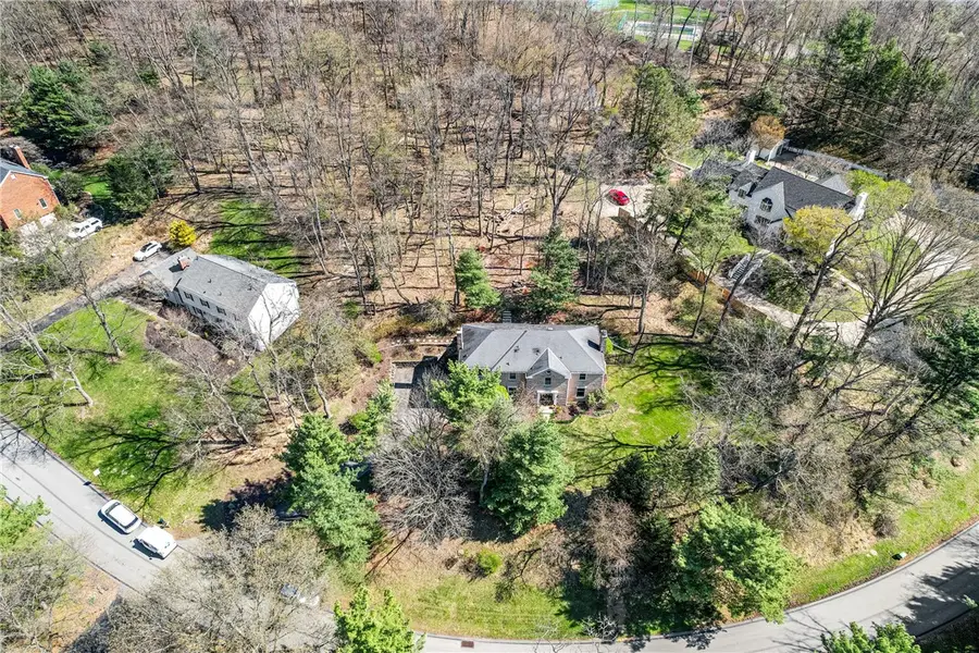 119 Shadow Ridge Dr, Pittsburgh, PA 15238 - #3