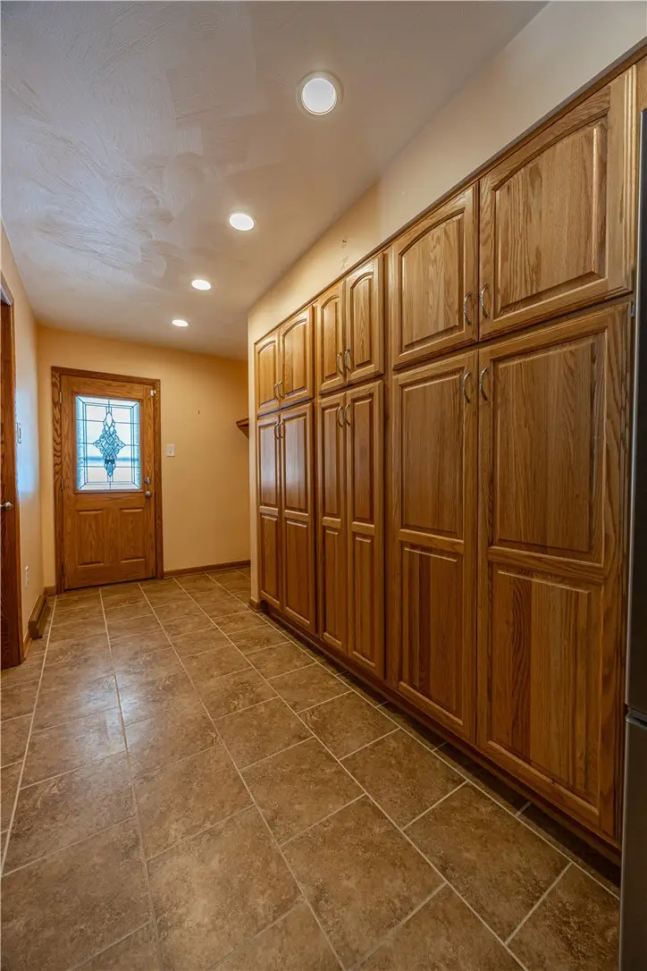 50 Camelot Ct, Pittsburgh, PA 15235 - #3