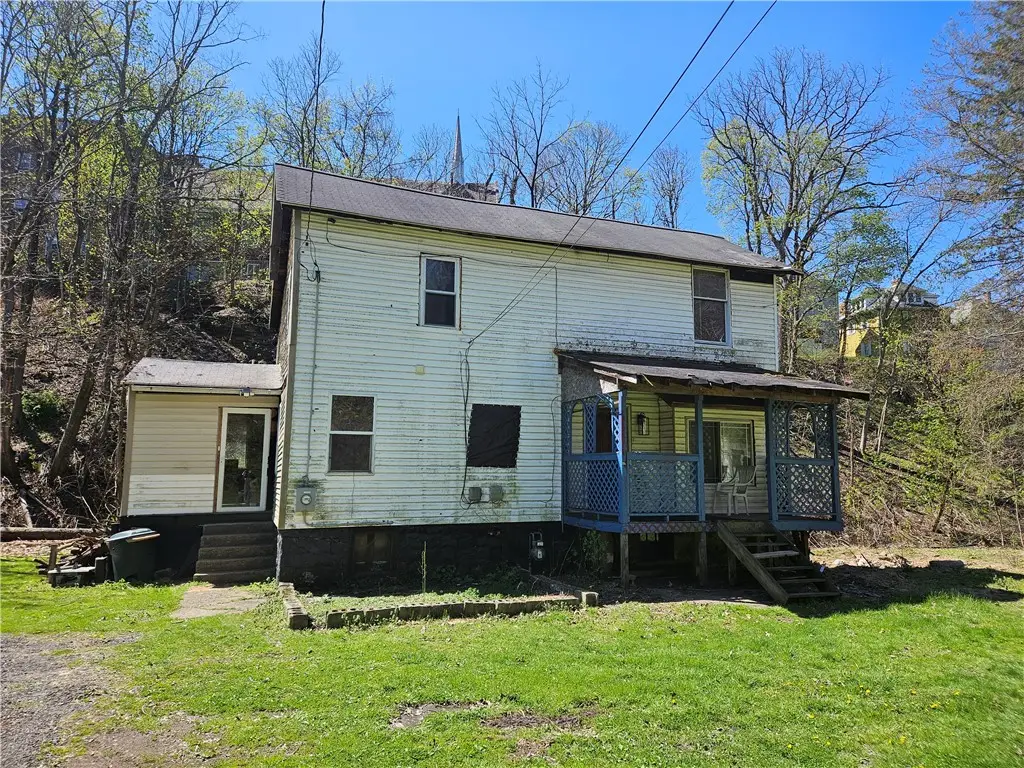 3 Lincoln Row, Connellsville, PA 15425 - #1