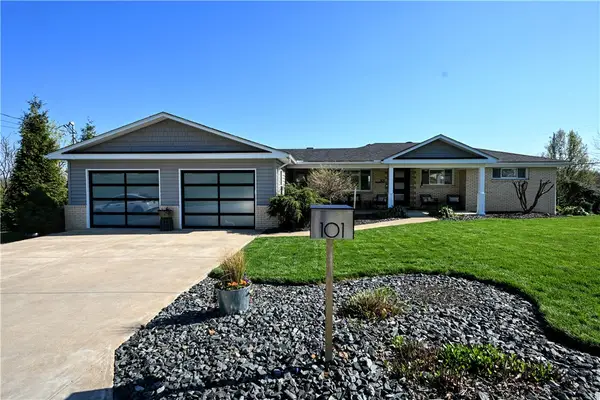 101 Meadow Dr, Elizabeth Twp, PA 15037