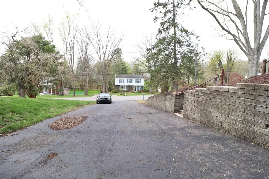 164 Friar Ln, McMurray, PA 15317 - #3