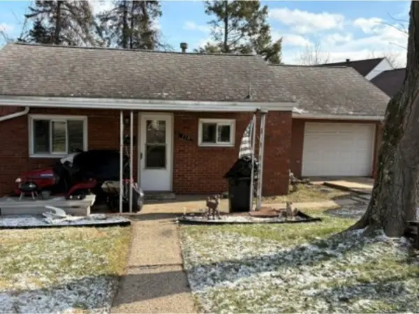 118 Delrose Dr, Mckeesport, PA 15133