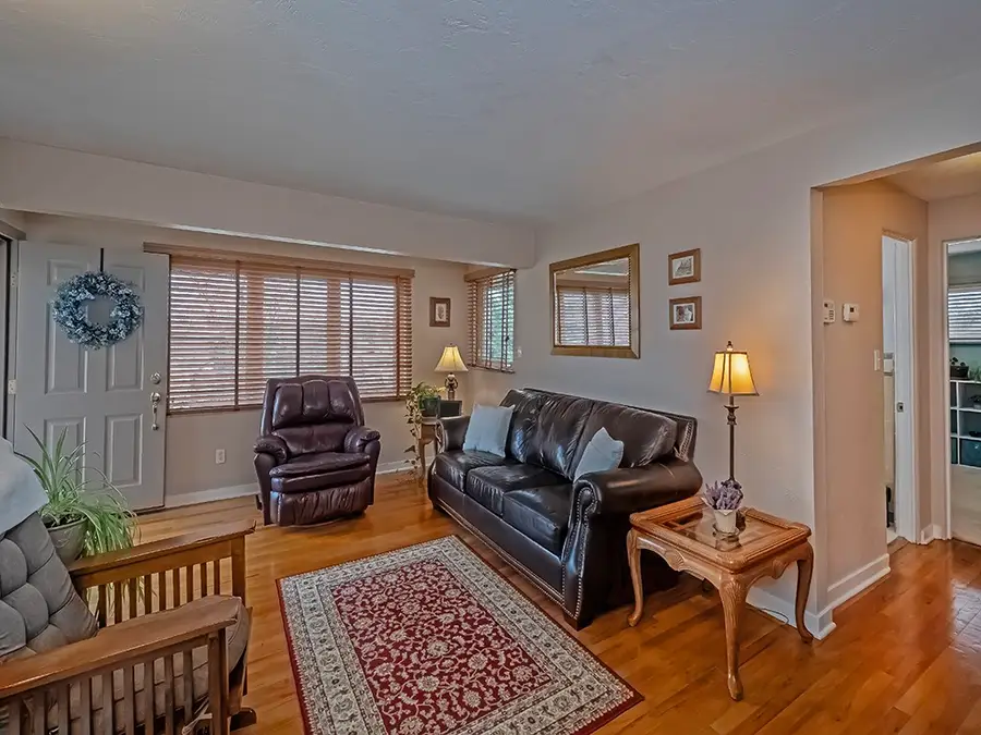 337 Long Dr, Pittsburgh, PA 15241 - #3