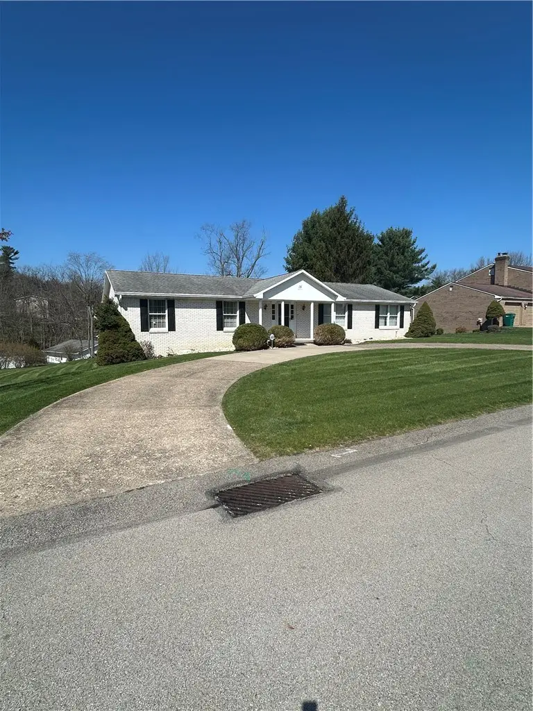 15 Holly Ridge Rd, Washington, PA 15301 - #2