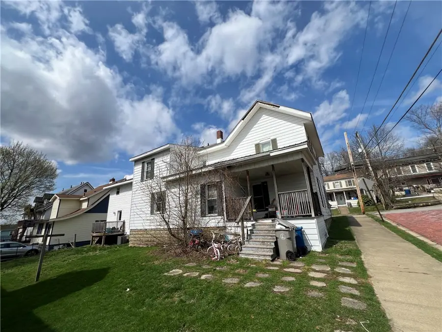 486 Randolph St, Meadville, PA 16335 - #2