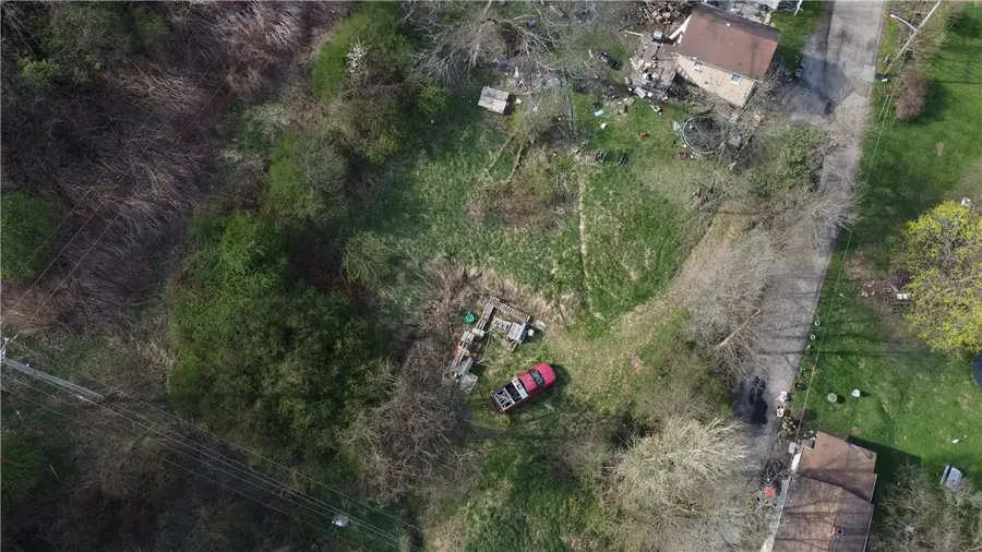 1801 13th Ave, Beaver Falls, PA 15010 - #2