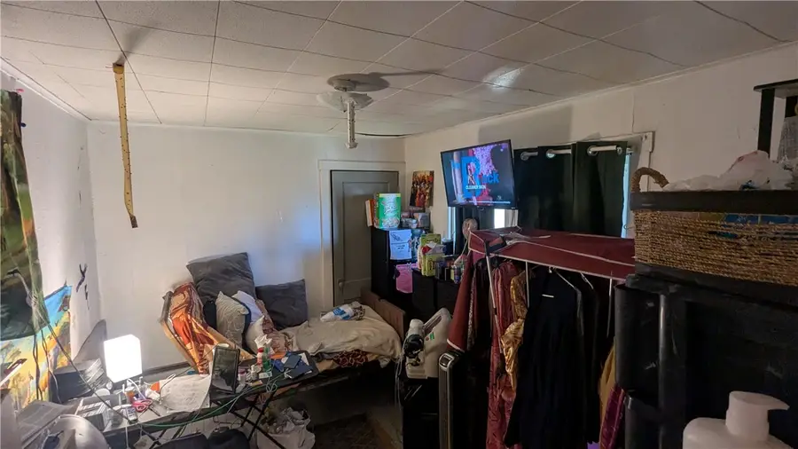 2546 Merwyn Ave, Pittsburgh, PA 15204 - #3