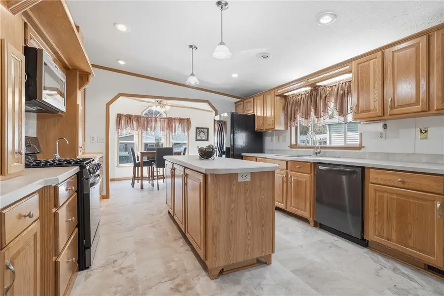 19 Jess Ln, McDonald, PA 15057 - #3