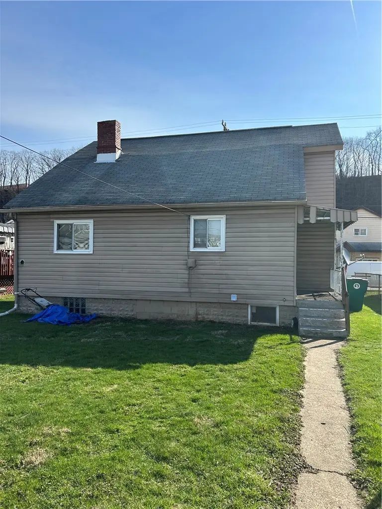 1714 Washington St, Carnegie, PA 15106 - #3