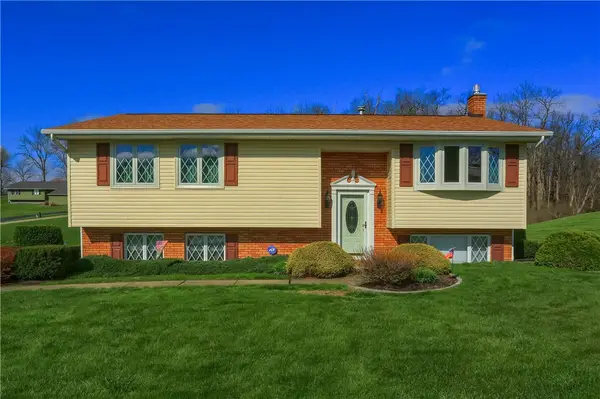 1123 Brookshire Dr, New Castle, PA 16101