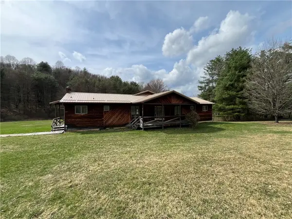 589 Walls Rd, Reynoldsville, PA 15851