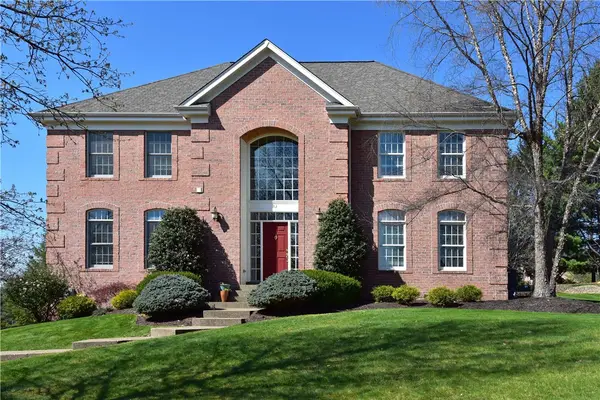 317 Abbey Brook Ln, Venetia, PA 15367