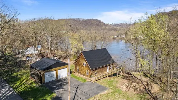 148 1st St, Georgetown, PA 15043