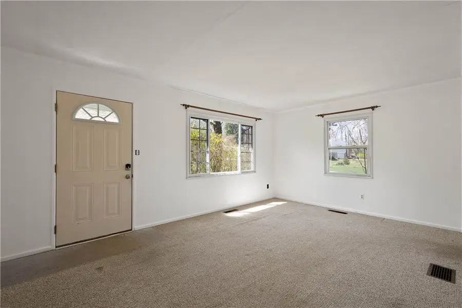 2497 Victoria Dr, Allison Park, PA 15101 - #2