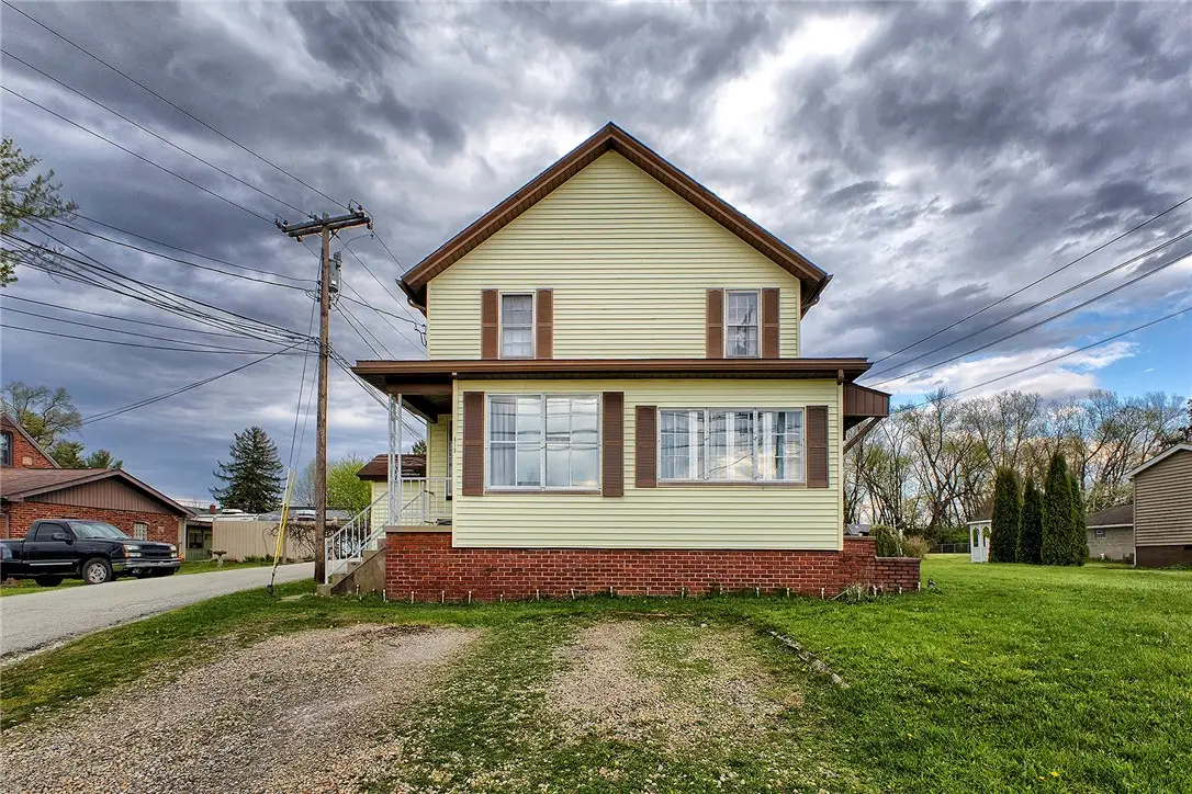 919 Lloyd Avenue, Latrobe, PA 15650 - #1