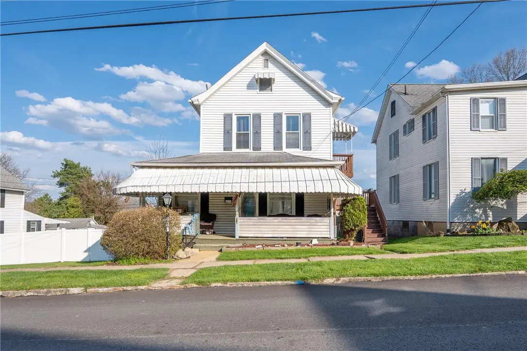 214 N 5th St, Youngwood, PA 15697 - #1