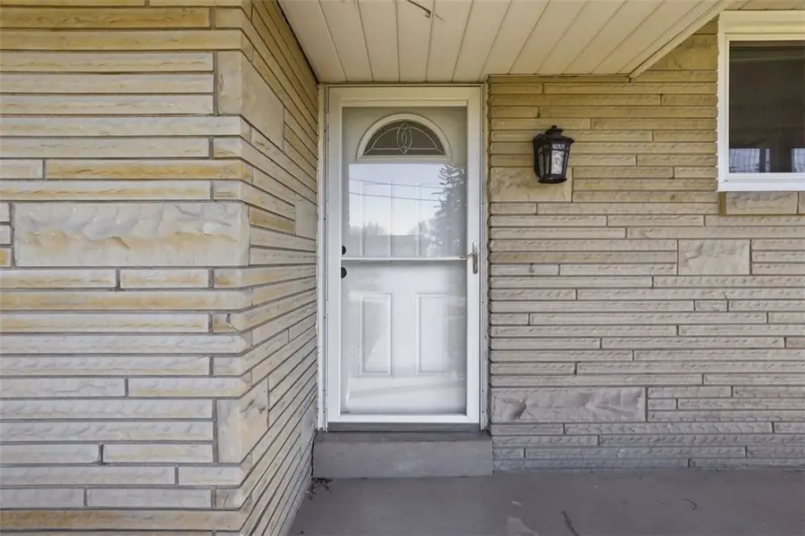 211 Pinecrest Dr, Pittsburgh, PA 15237 - #3