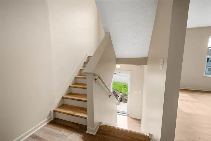 2007 Moccasin Dr, Washington, PA 15301 - #3