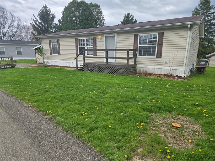 703 Dauphin Dr, Cranberry, PA 16066 - #2