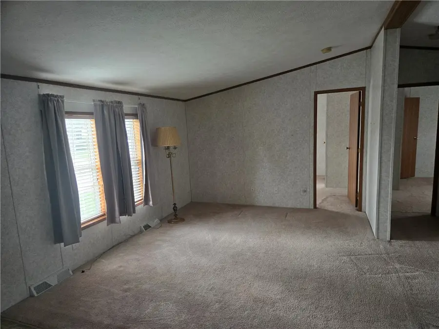 703 Dauphin Dr, Cranberry, PA 16066 - #3