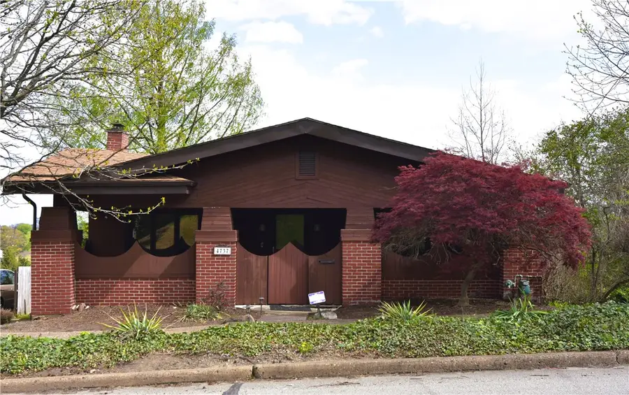 4737 Interboro Ave, Pittsburgh, PA 15207 - #2