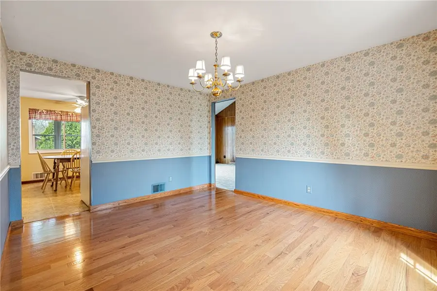 1001 Centergate Drive, Bethel Park, PA 15102 - #3