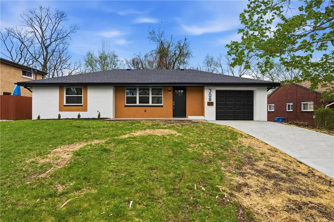 308 Glenmore St, New Kensington, PA 15068 - #1