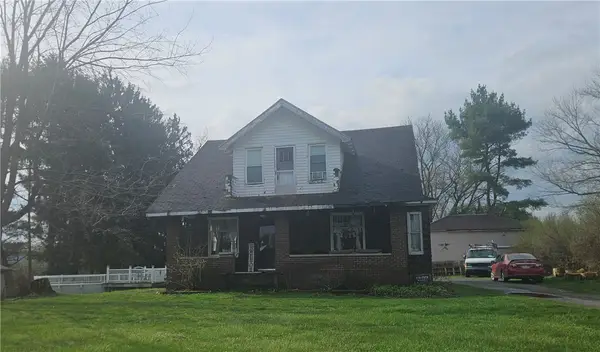 210 Ash Stop Rd, Evans City, PA 16033