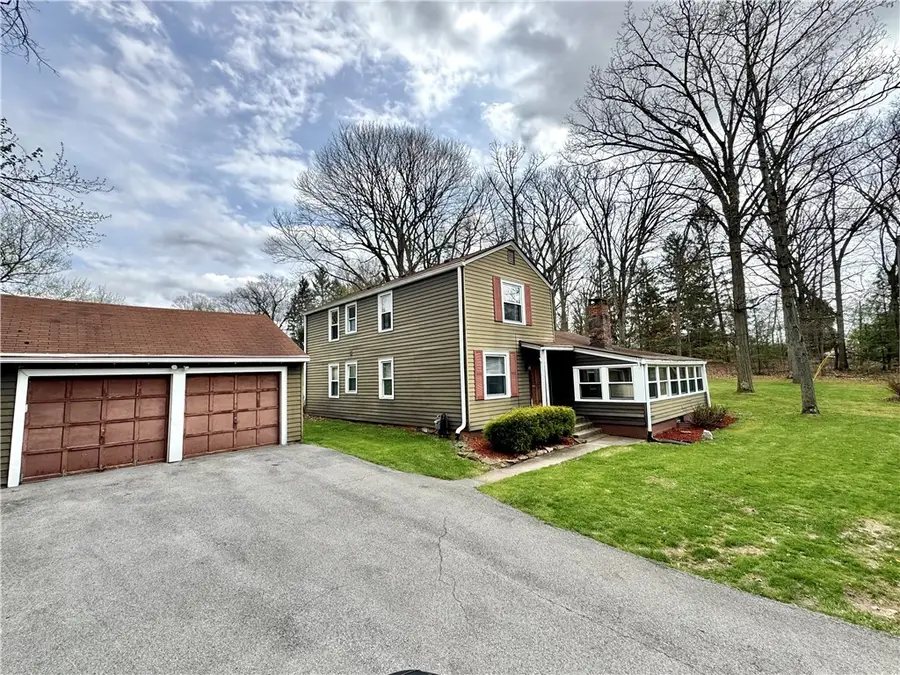 148 Mcclain Rd, Beaver Falls, PA 15010 - #2