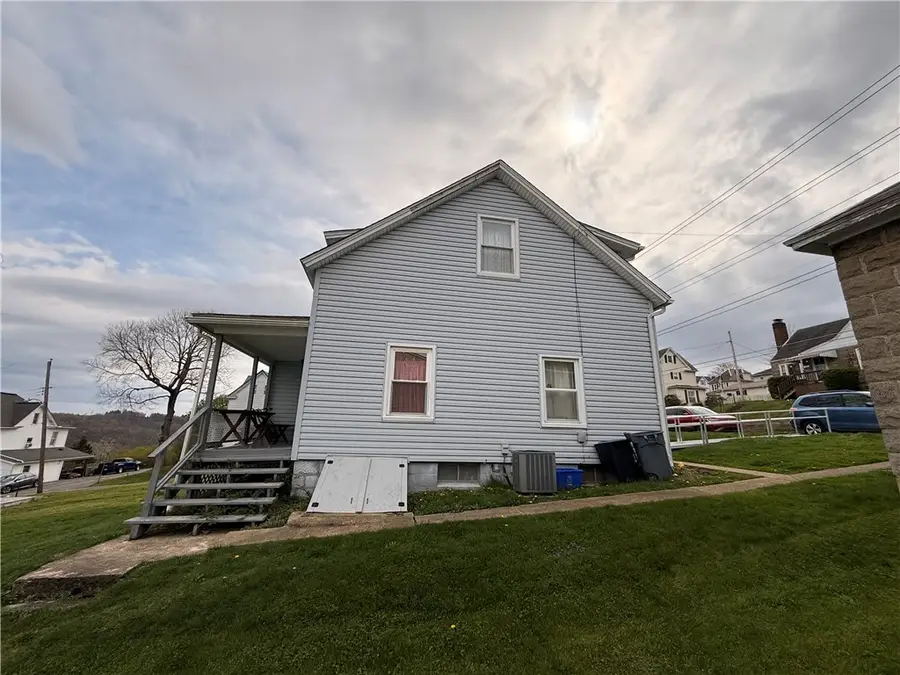 302 W Boyd, Butler, PA 16001 - #2