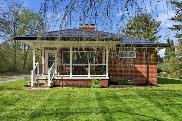 499 Harpers Ferry Rd, Beaver Falls, PA 15010