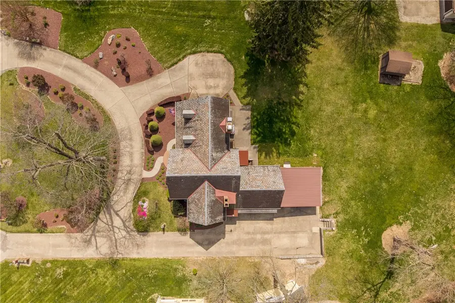 637 E Mcmurray Rd, Canonsburg, PA 15317 - #2